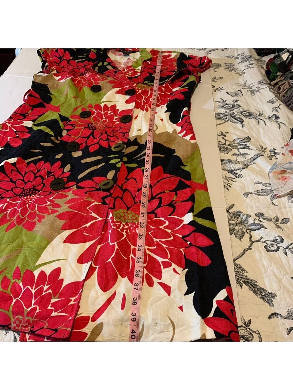 SIGNATURE by ROBBIE BEE Women's Floral Dress, Size 16 Red, Green And Black.  The - Picture 9 of 9